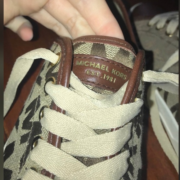 Michael Kors Shoes - Picture 3 of 3